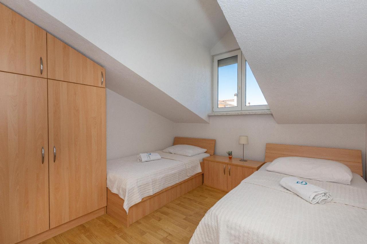 Apartments Dalmata Biograd Biograd na Moru Kültér fotó