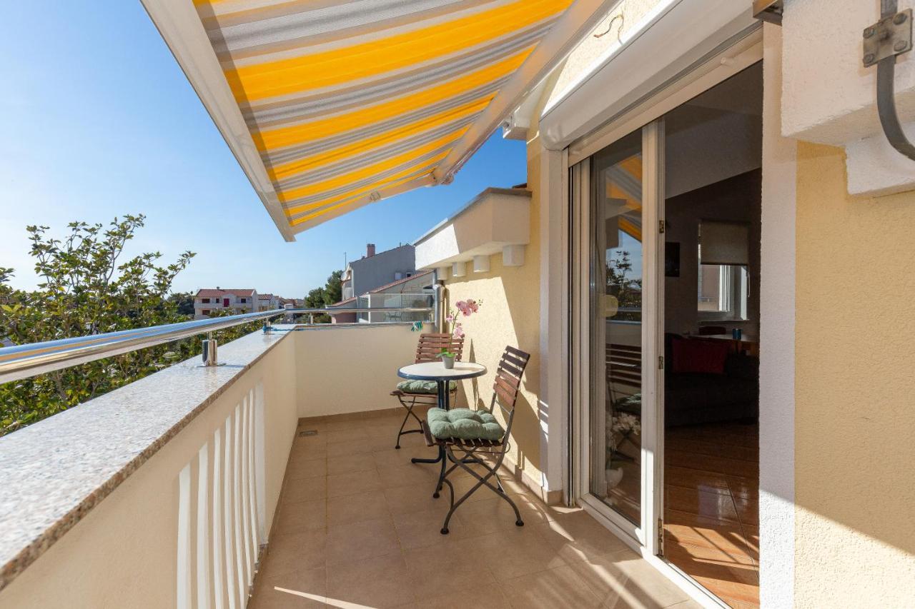 Apartments Dalmata Biograd Biograd na Moru Kültér fotó