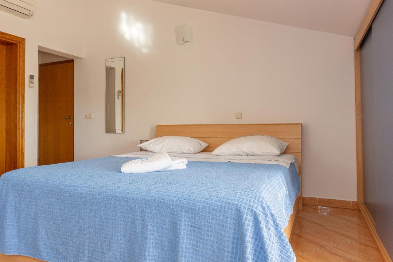 Apartments Dalmata Biograd na Moru Kültér fotó
